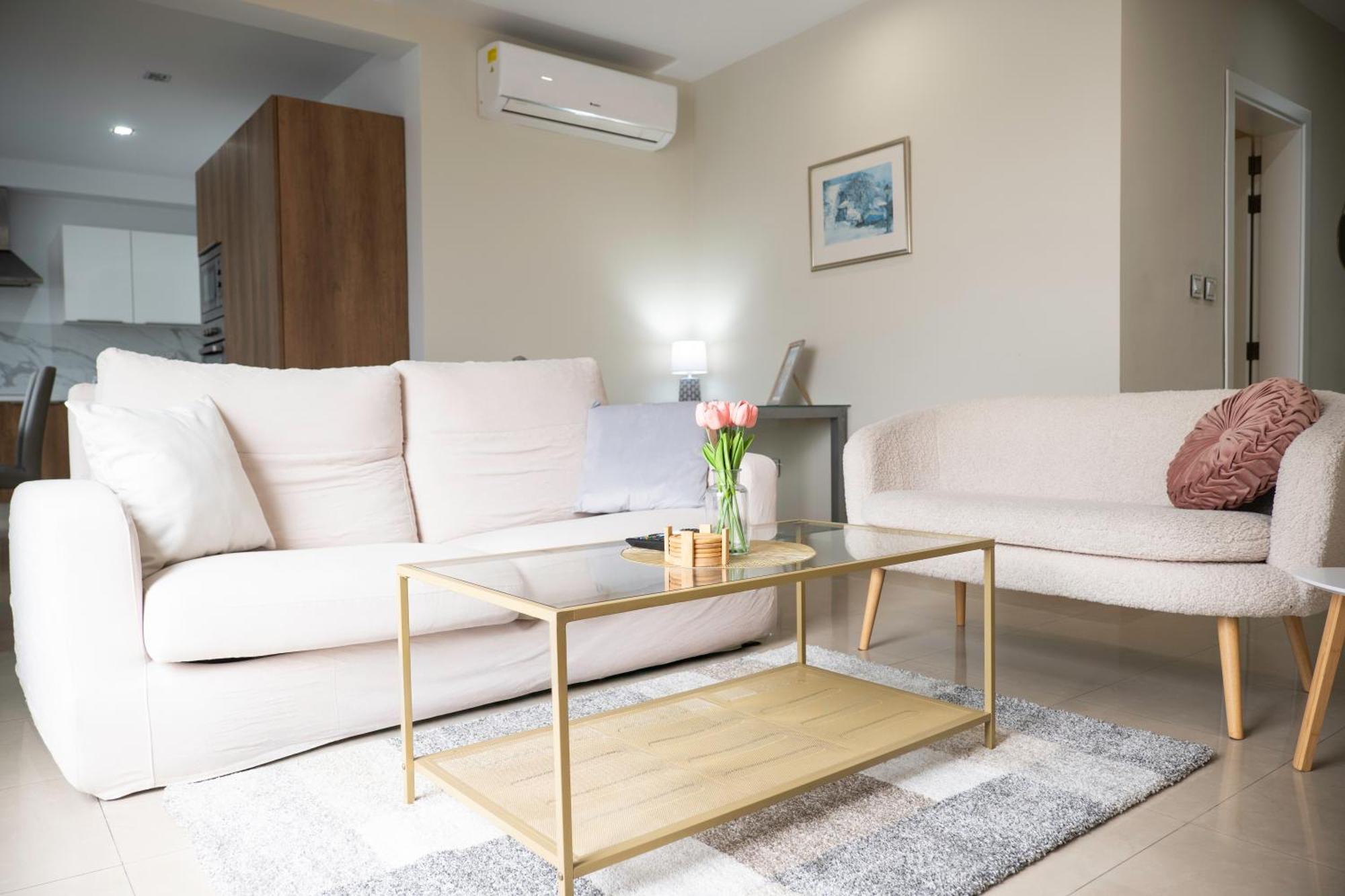 Golden Harbour - 2 Bedrooms, 2 Bathrooms Gżira Kültér fotó