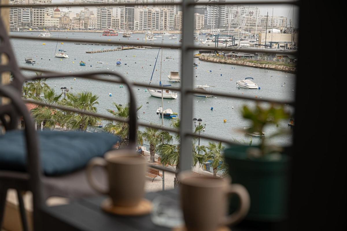 Golden Harbour - 2 Bedrooms, 2 Bathrooms Gżira Kültér fotó
